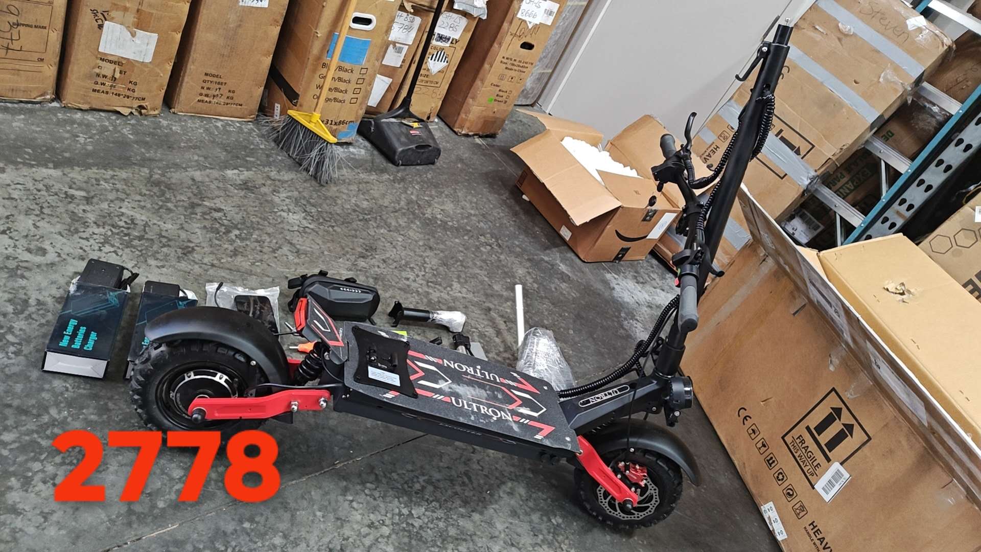 6000W 52-55MPH Second-hand Fast Electric Scooter - Image 6